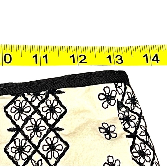 Nanette Lepore Black and Cream Embroidered Skirt - Picture 9 of 10